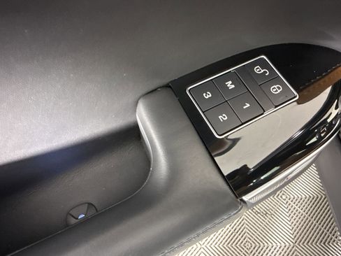 Used 2019 Land Rover Range Rover Sport HSE Dynamic AWD/4WD image 14