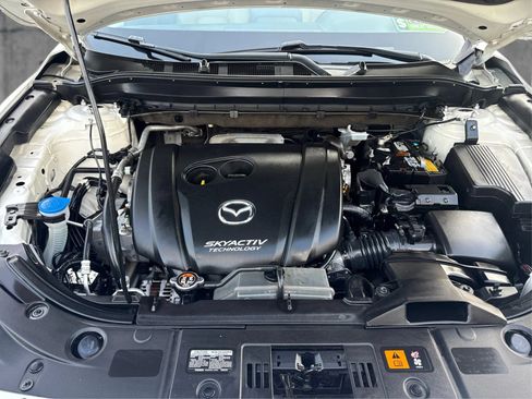 Used 2019 MAZDA CX-5 Touring FWD image 11
