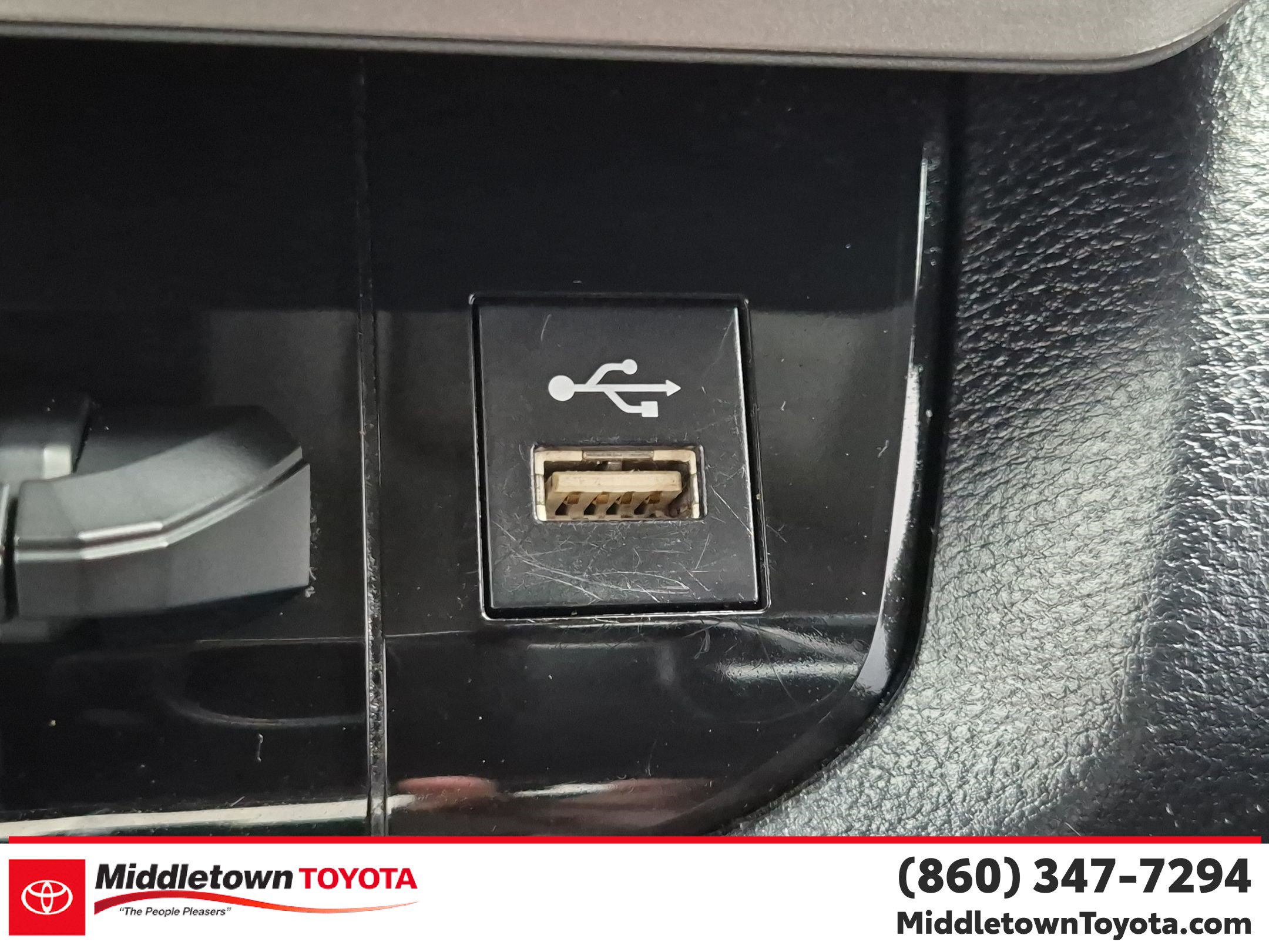 Used 2024 Toyota Tundra SR5 AWD/4WD image 26