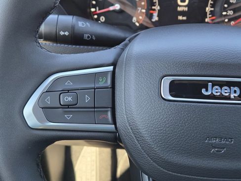 New 2026 Jeep Compass Latitude image 21