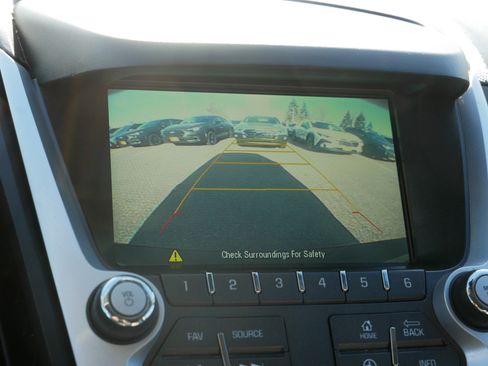 Used 2016 Chevrolet Equinox LT w/ Convenience Package image 28