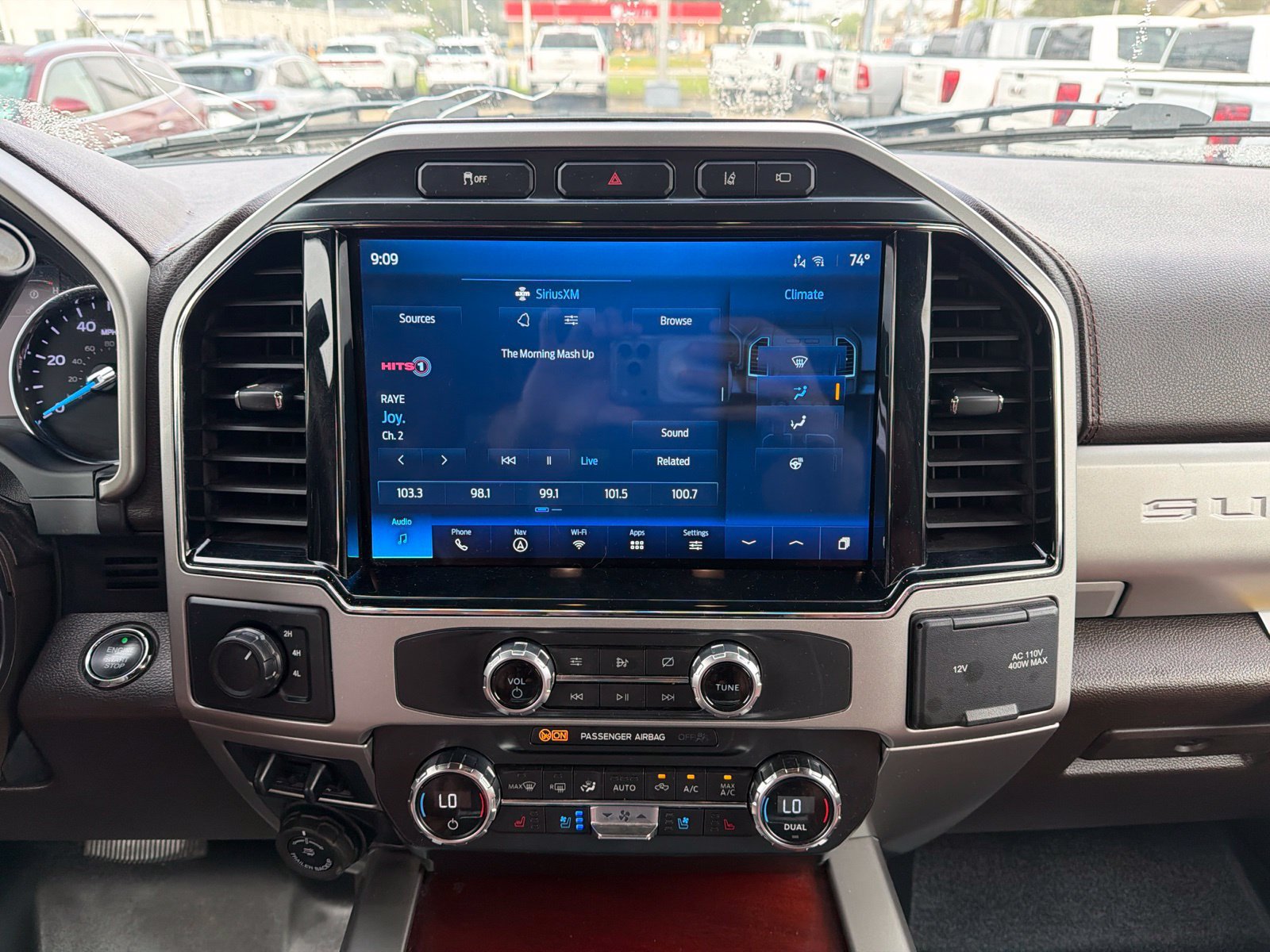Used 2022 Ford F250 King Ranch w/ Chrome Package AWD/4WD image 10
