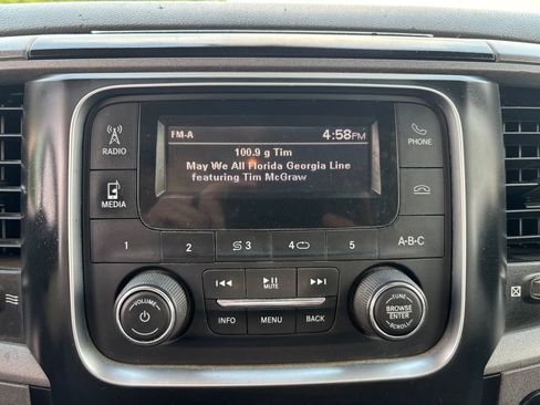 Used 2019 RAM 1500 Tradesman AWD/4WD image 5
