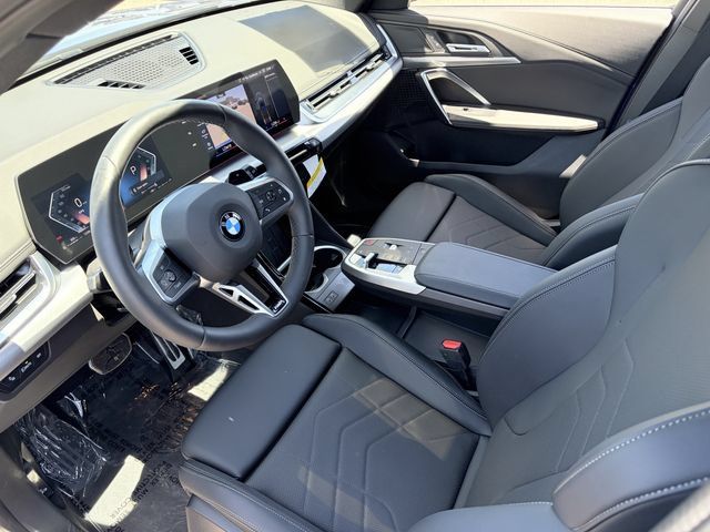 Used 2026 BMW X1 xDrive28i w/ M Sport Package AWD/4WD image 18