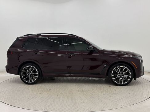 Used 2025 BMW X7 M60i AWD/4WD image 8
