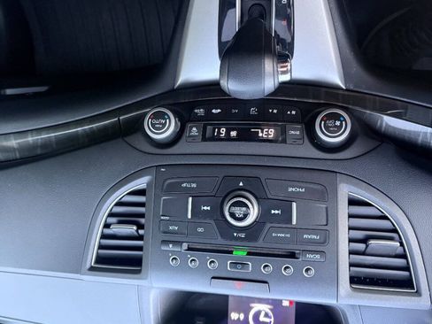 Used 2014 Honda CR-V EX-L image 17