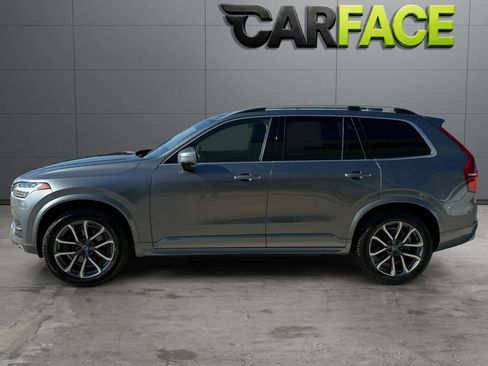 Used 2019 Volvo XC90 T5 Momentum w/ Multimedia Package AWD/4WD image 6