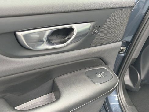 Used 2024 Volvo S60 B5 Core image 27