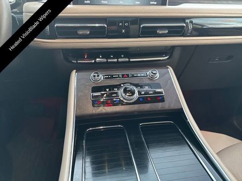 Certified 2023 Lincoln Aviator Reserve w/ Equipment Group 201A image 22