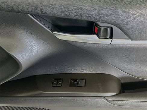 Used 2023 Toyota Camry XSE image 31