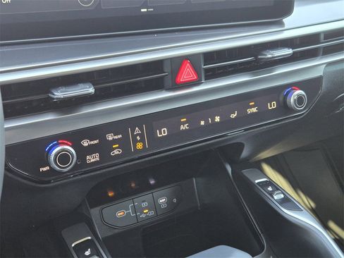 New 2026 Kia Sorento S image 14