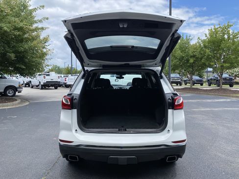 Used 2019 Chevrolet Equinox LT FWD image 11