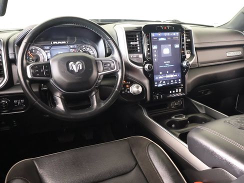Used 2022 RAM 1500 Laramie AWD/4WD image 2