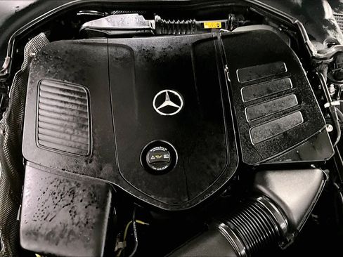 Certified 2026 Mercedes-Benz C 300 4MATIC Sedan image 31