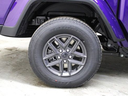 New 2026 Jeep Gladiator Sport image 30