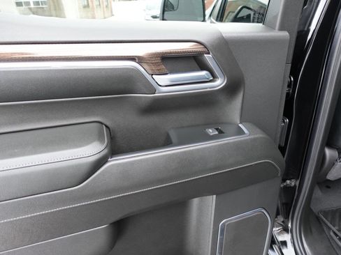 Used 2023 Chevrolet Silverado 1500 LT image 20