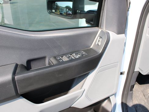 Used 2026 Ford F250 XL w/ XL Chrome Package AWD/4WD image 25