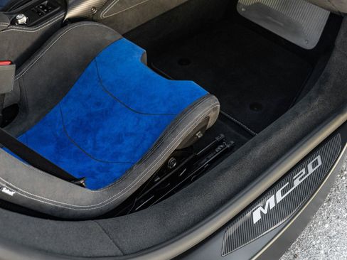 Used 2022 Maserati MC20 Coupe RWD image 14