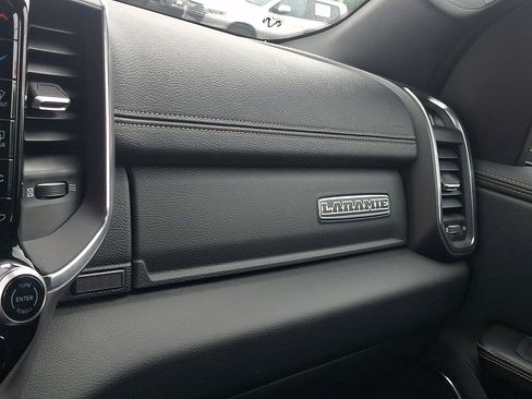Certified 2025 RAM 1500 Laramie AWD/4WD image 31