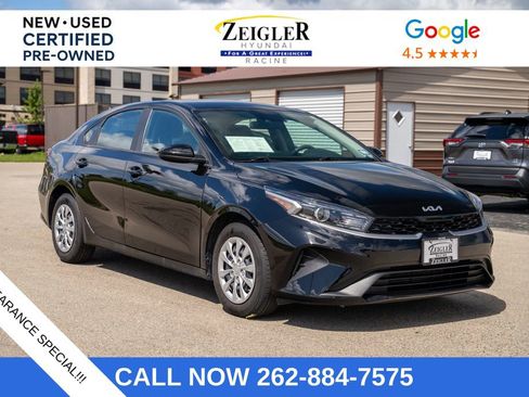 Used 2024 Kia Forte LX image 1