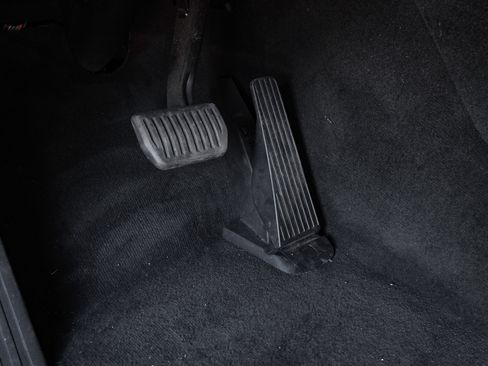 Used 2023 Volvo XC60 B5 Ultimate image 16