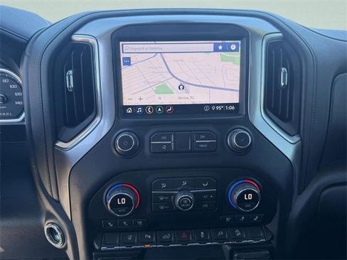 Used 2020 Chevrolet Silverado 2500 LTZ w/ LTZ Premium Package image 23