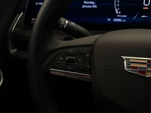 Certified 2024 Cadillac XT4 Sport image 29