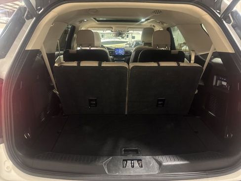 Used 2020 Ford Explorer Limited image 29