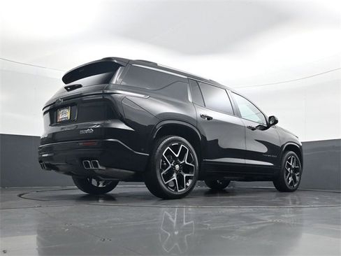 Certified 2025 Chevrolet Traverse High Country w/ LPO, Floor Liner Package image 26