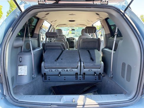Used 2006 Dodge Grand Caravan SE w/ Popular Equipment Group I FWD image 15