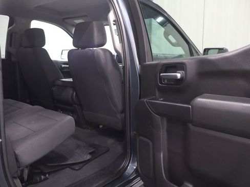 Used 2020 Chevrolet Silverado 1500 Custom w/ Custom Value Package AWD/4WD image 18