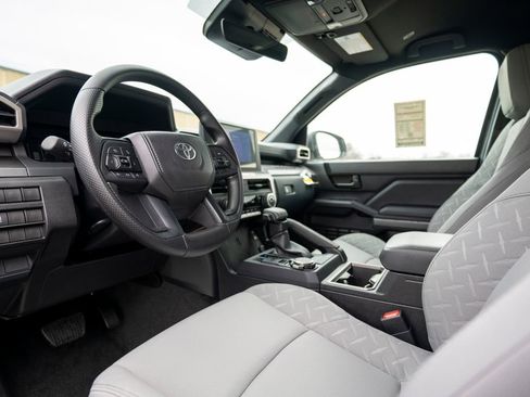 New 2026 Toyota Tacoma SR5 image 4