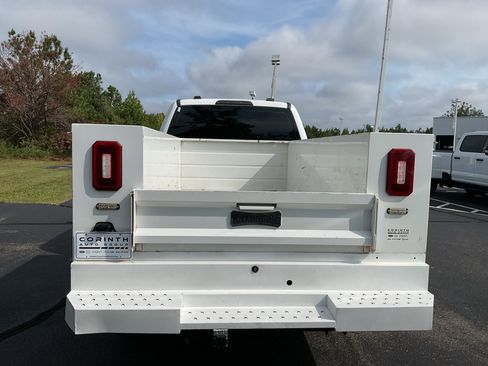 Used 2022 Ford F350 XL w/ Power Equipment Group AWD/4WD image 6