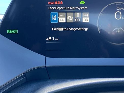 New 2026 Toyota Prius LE image 15