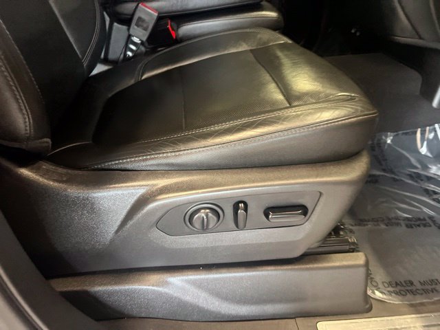 Used 2019 Chevrolet Silverado 1500 LTZ AWD/4WD image 14