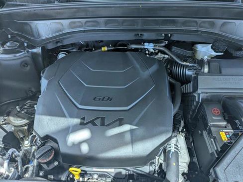Used 2025 Kia Telluride S AWD/4WD image 24
