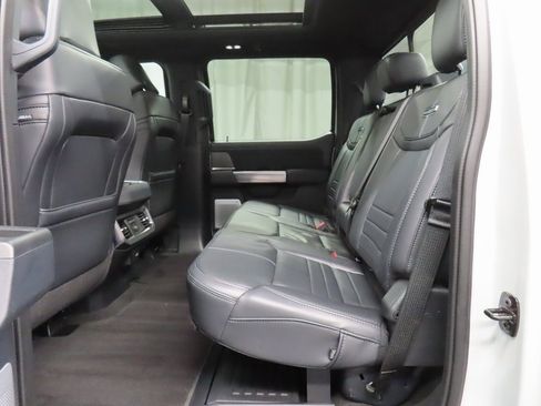 Used 2025 Ford F250 Platinum w/ FX4 Off-Road Package image 12