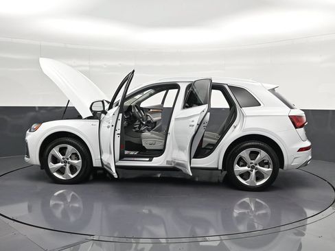 Used 2023 Audi Q5 2.0T Premium Plus AWD/4WD image 38
