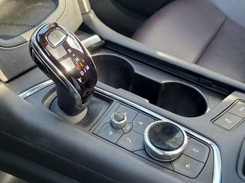 Used 2023 Cadillac XT6 Premium Luxury FWD image 29