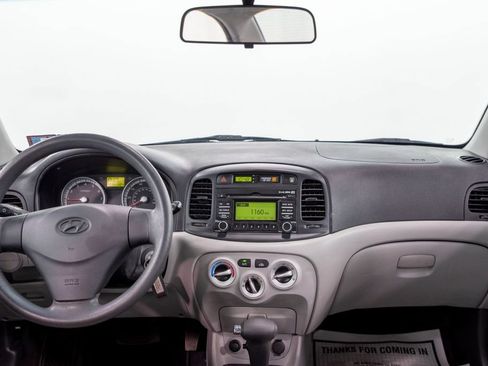 Used 2009 Hyundai Accent GLS w/ Popular Equipment Pkg 5 FWD image 18