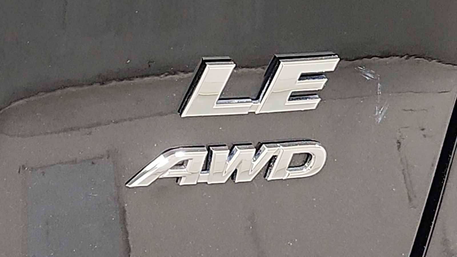 Certified 2019 Toyota RAV4 LE w/ Carpet Mat Package AWD/4WD image 28