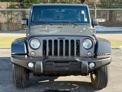 Used 2018 Jeep Wrangler Sport image 2