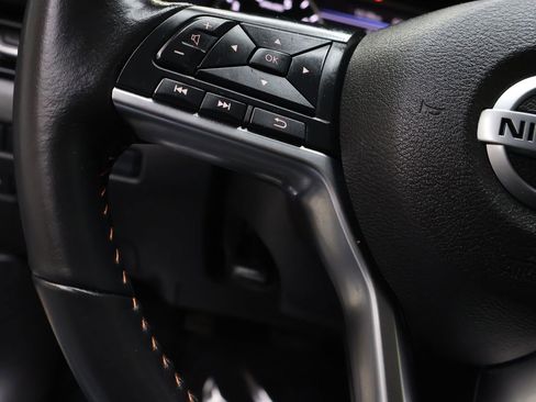 Used 2023 Nissan Sentra SR w/ Midnight Edition Package FWD image 19