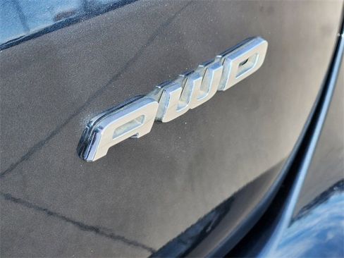 Used 2024 Ford Edge SEL w/ Sport Appearance Package image 10