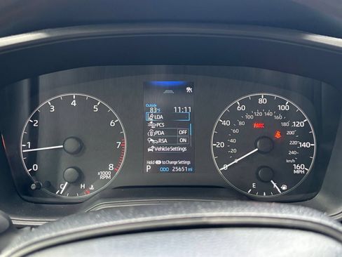 Used 2025 Toyota Corolla LE FWD image 38