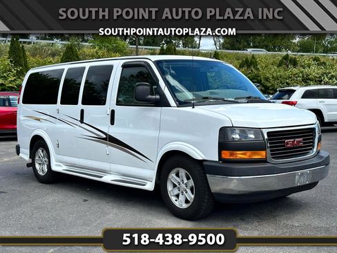 Used 2014 GMC Savana 1500 image 1