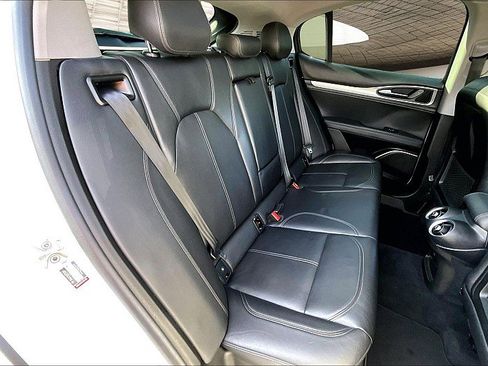 Used 2018 Alfa Romeo Stelvio Sport w/ Quick Order Package 22J Sport image 28