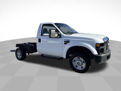 Used 2008 Ford F350 4x4 Regular Cab Super Duty image 3