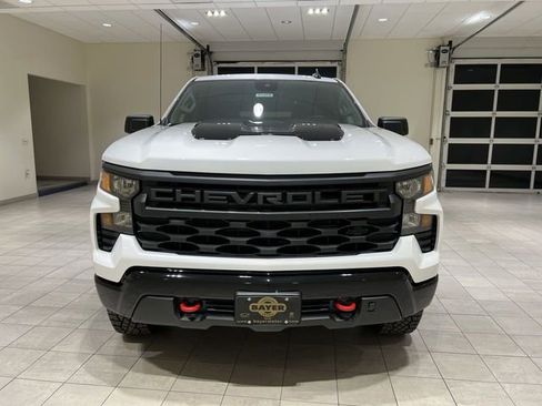 New 2026 Chevrolet Silverado 1500 Custom Trail Boss w/ LPO, Dark Essentials Package AWD/4WD image 8