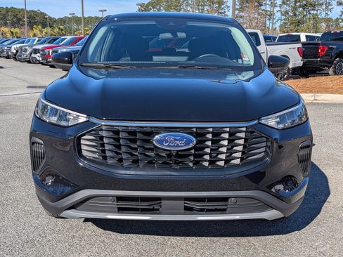 Certified 2023 Ford Escape Active w/ Tech Pack #2 image 10